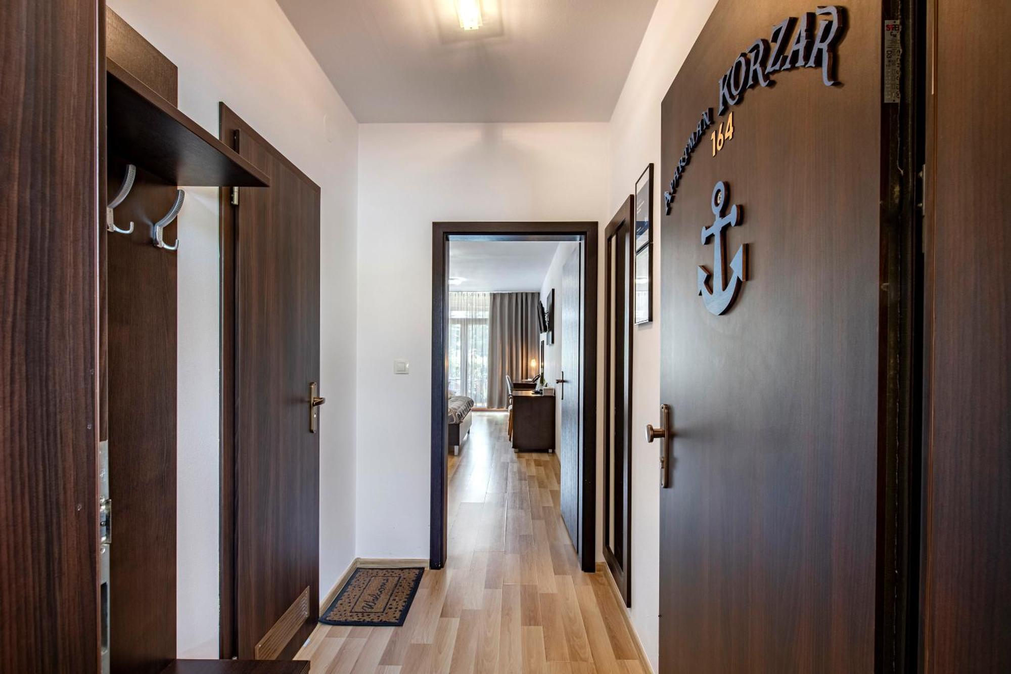 Besenova Apartman Korzar المظهر الخارجي الصورة